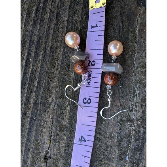 Labradorite & Pearl Earrings, Vintage Mystical Earrings - Picture 10 of 10